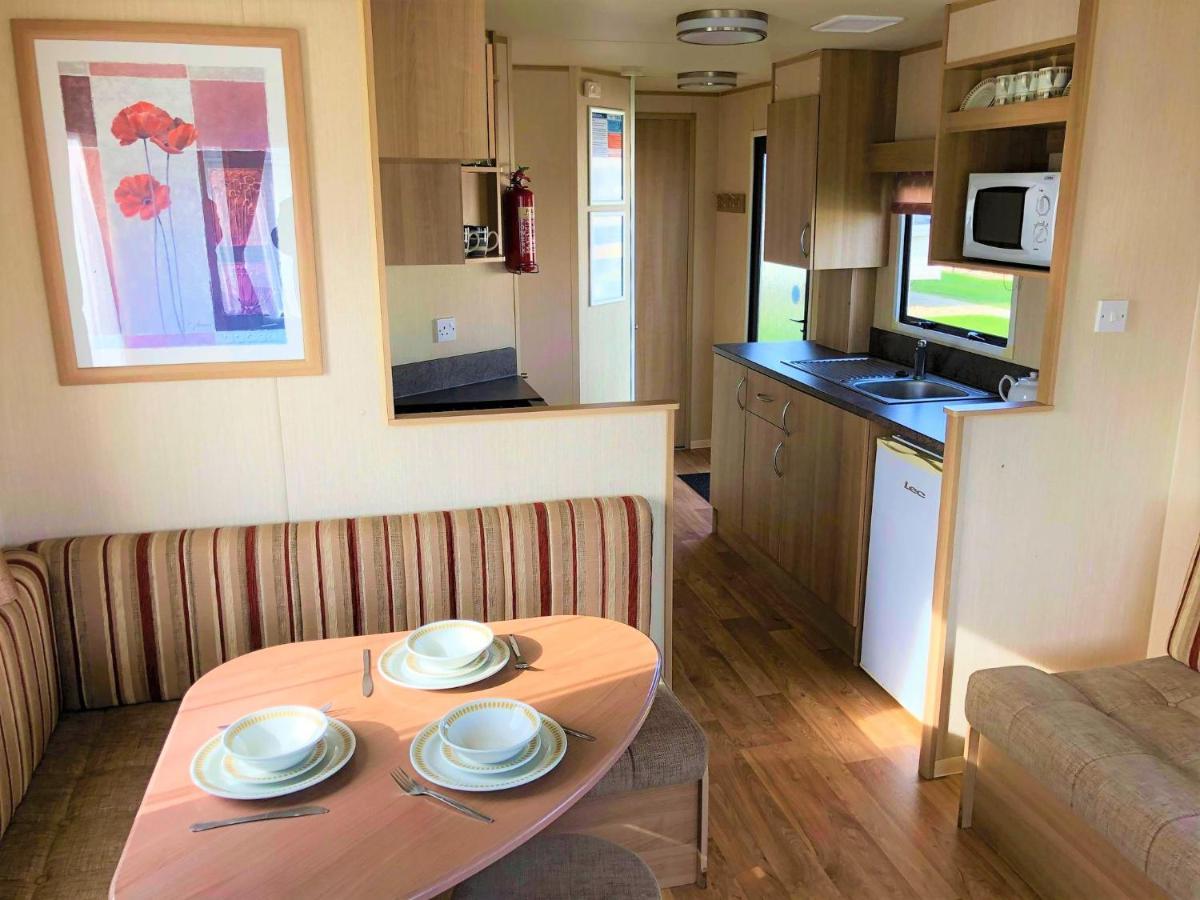 Elder Standard Holiday Home Инголдмелс Экстерьер фото